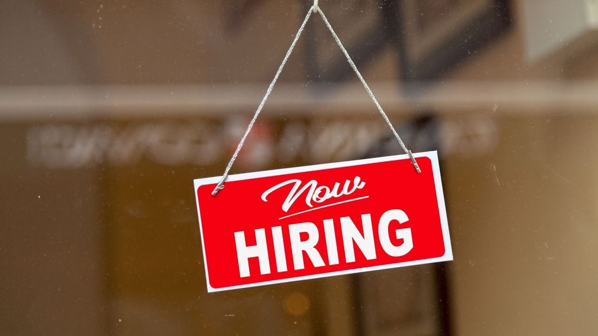WA employers added jobs in May, but unemployment rate stayed stuck at 5.2%