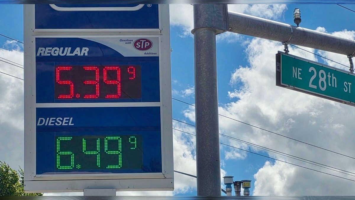 Washington’s gas tax is going up, but state transportation revenue is falling short