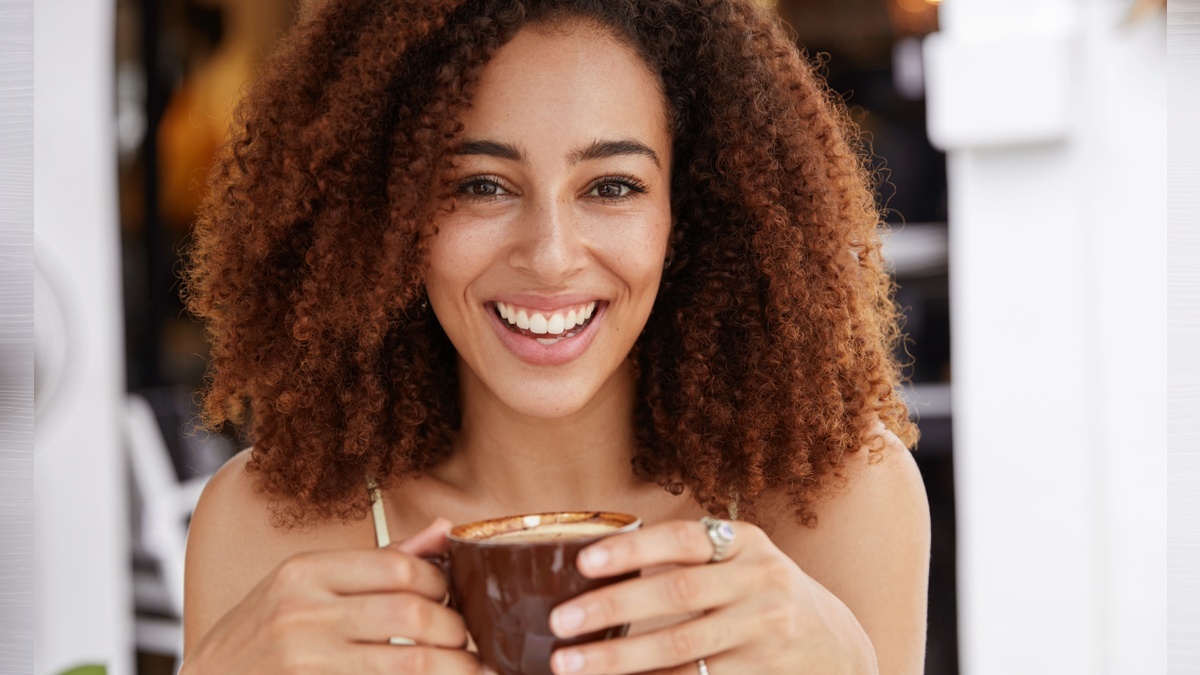 How to prevent tooth stains and keep a brighter smile