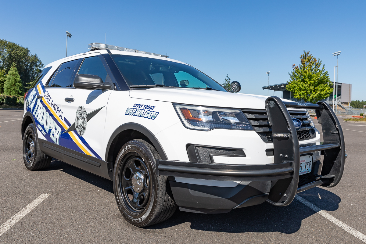 Three injured in head-on collision near Lake Merwin