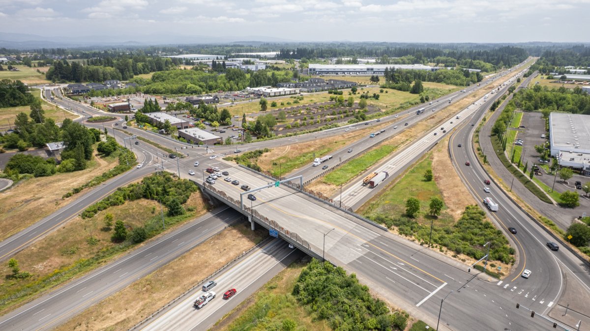 Expect delays on I-5 in Clark County for guardrail repairs April 16