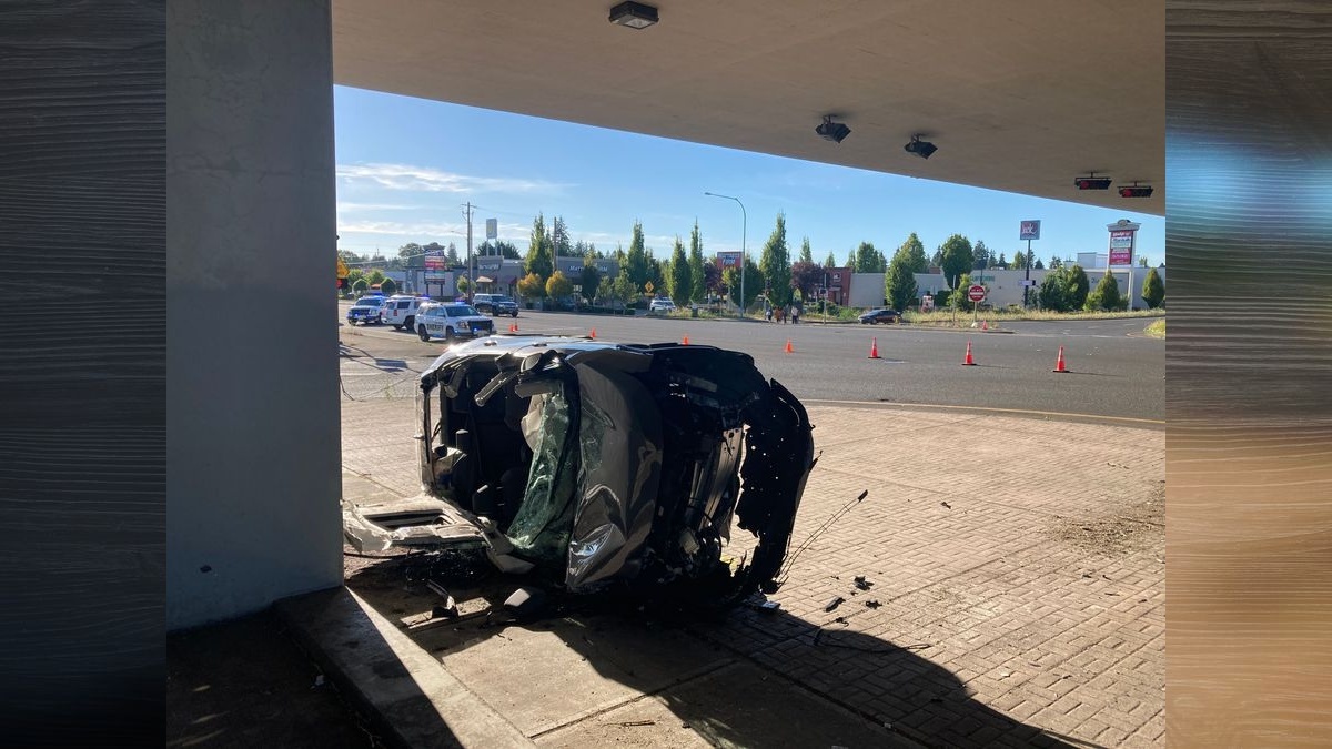 Serious injury collision at NE 78th Street and I-5 overpass