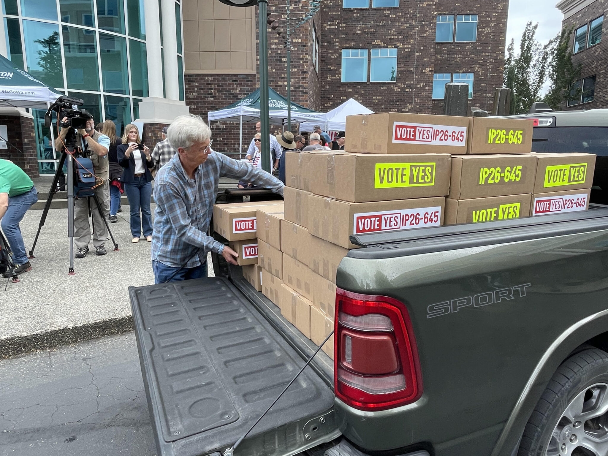 ‘Government edit’? Two lawsuits challenge state’s description of WA income tax measure