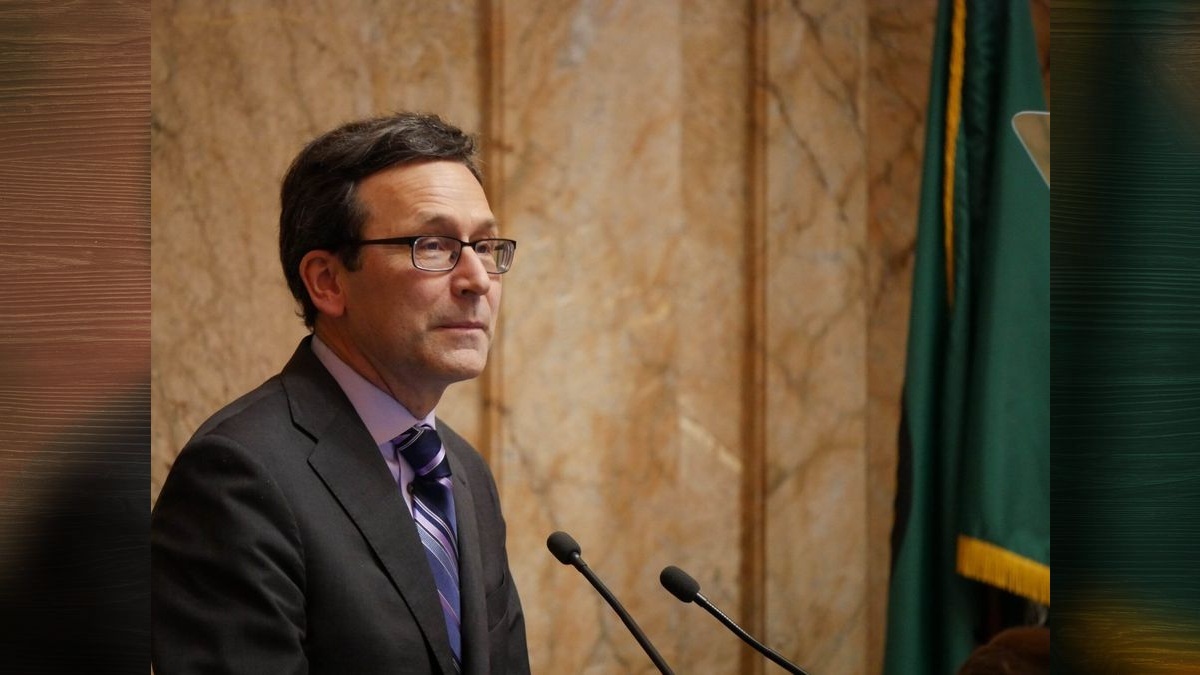 Two Dans, three Bobs: Alaska Senate controversy mirrors 2024 Washington fiasco