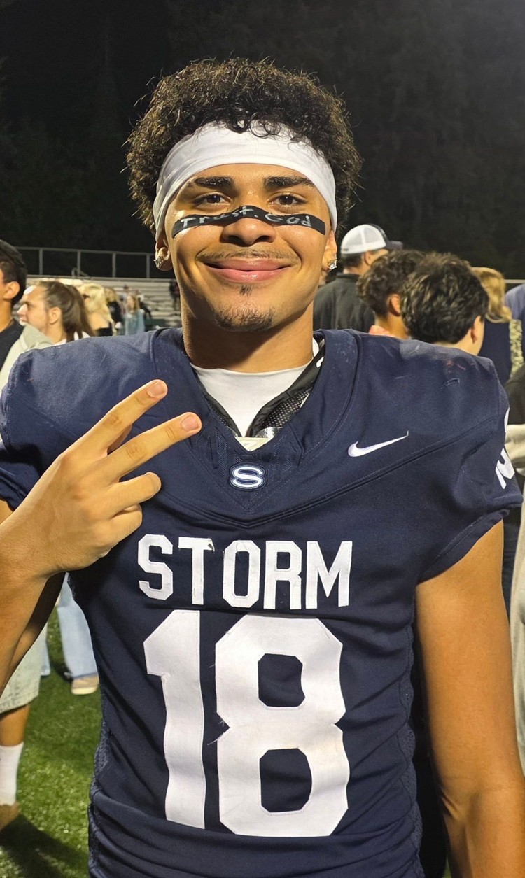 Adarius Sparrow caught three touchdown passes for the Skyview Storm in Friday’s win over Camas.