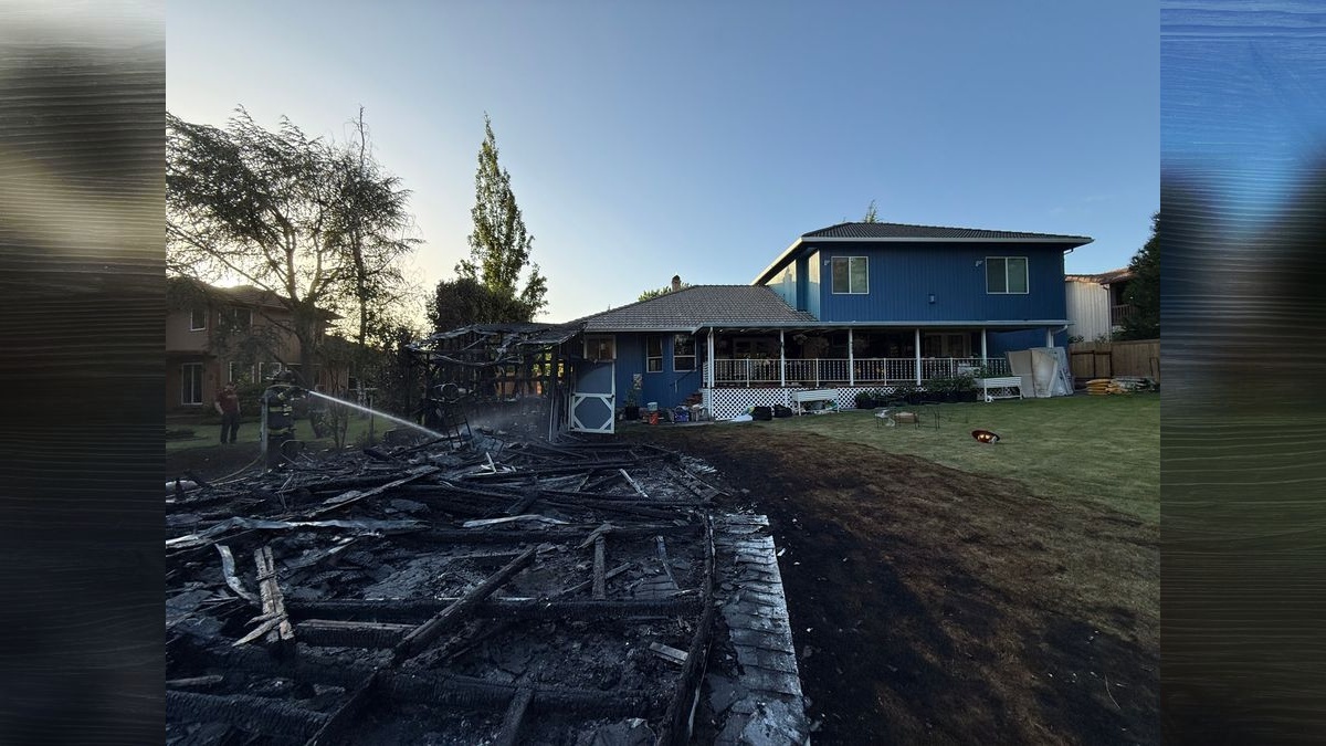 Vancouver Fire contains outbuilding fire