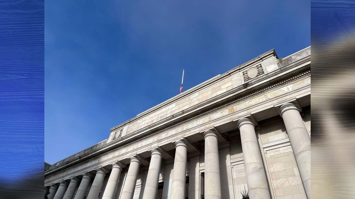 Incumbents ahead in three WA Supreme Court races