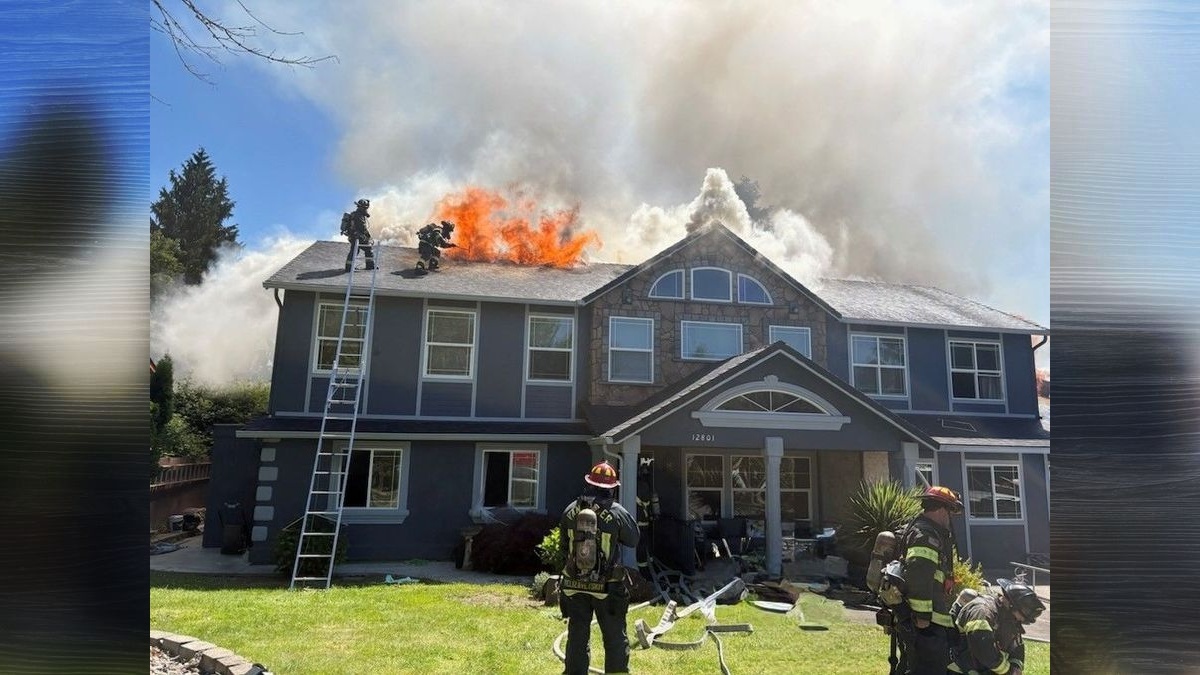 Vancouver Fire Department responds to a fire in adult family home