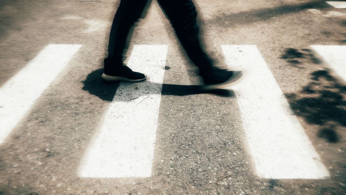 Opinion: Impaired walking vs. impaired driving; pick neither
